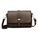 Luxury Women's Crossbody Bag – Elegant, Compact, and Stylish for Day and Night