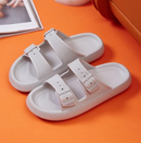 Sandália Nuvem Macia Ortopédica – Fivela Dupla para Ajuste Perfeito e Conforto Prolongado